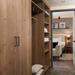 Aparthotel Master Linzergasse Solnohrad