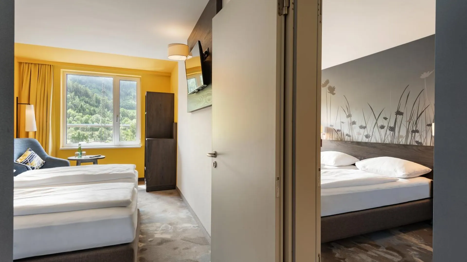 Hwest Hotel Hall in Tirol 3*,