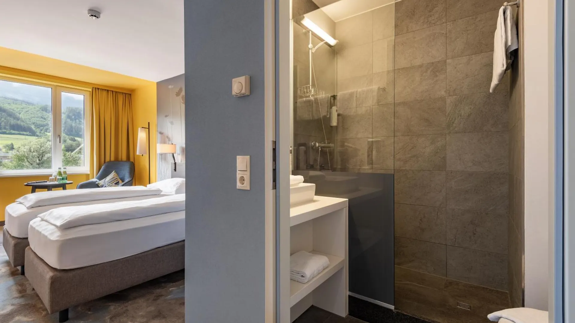 Hwest Hotel Hall in Tirol